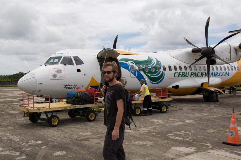 siargao_airport_airplane_cebu-pacific