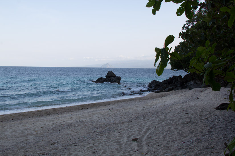camiguin_beach