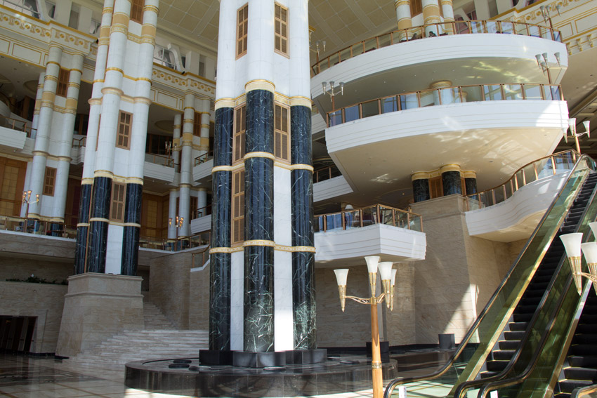 Brunei_The-Empire-Hotel-3