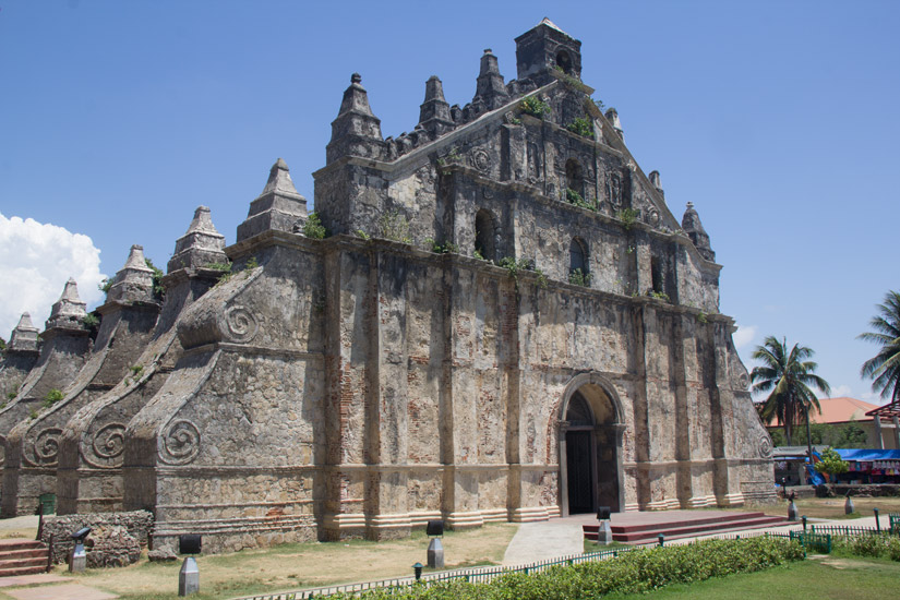 Paoay_Church-of-San-Agustin-2
