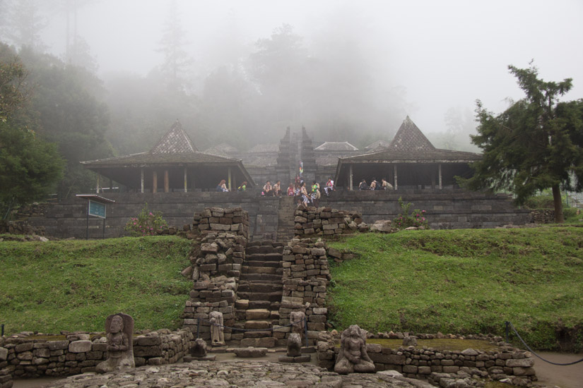 8_Temple_Candi_Cetho-2