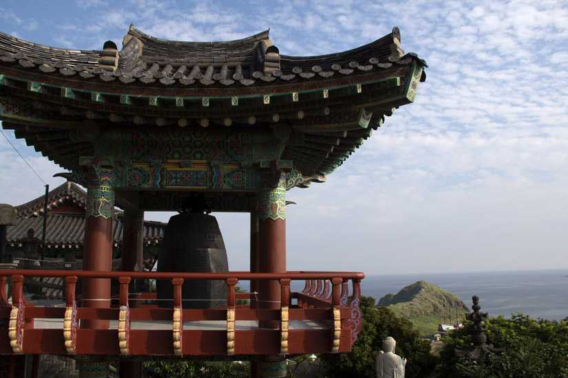 jeju-island_5_mt-sanbangsan-cave-temple-3