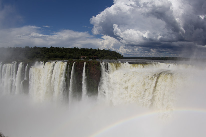 2_Iguazu-falls-6